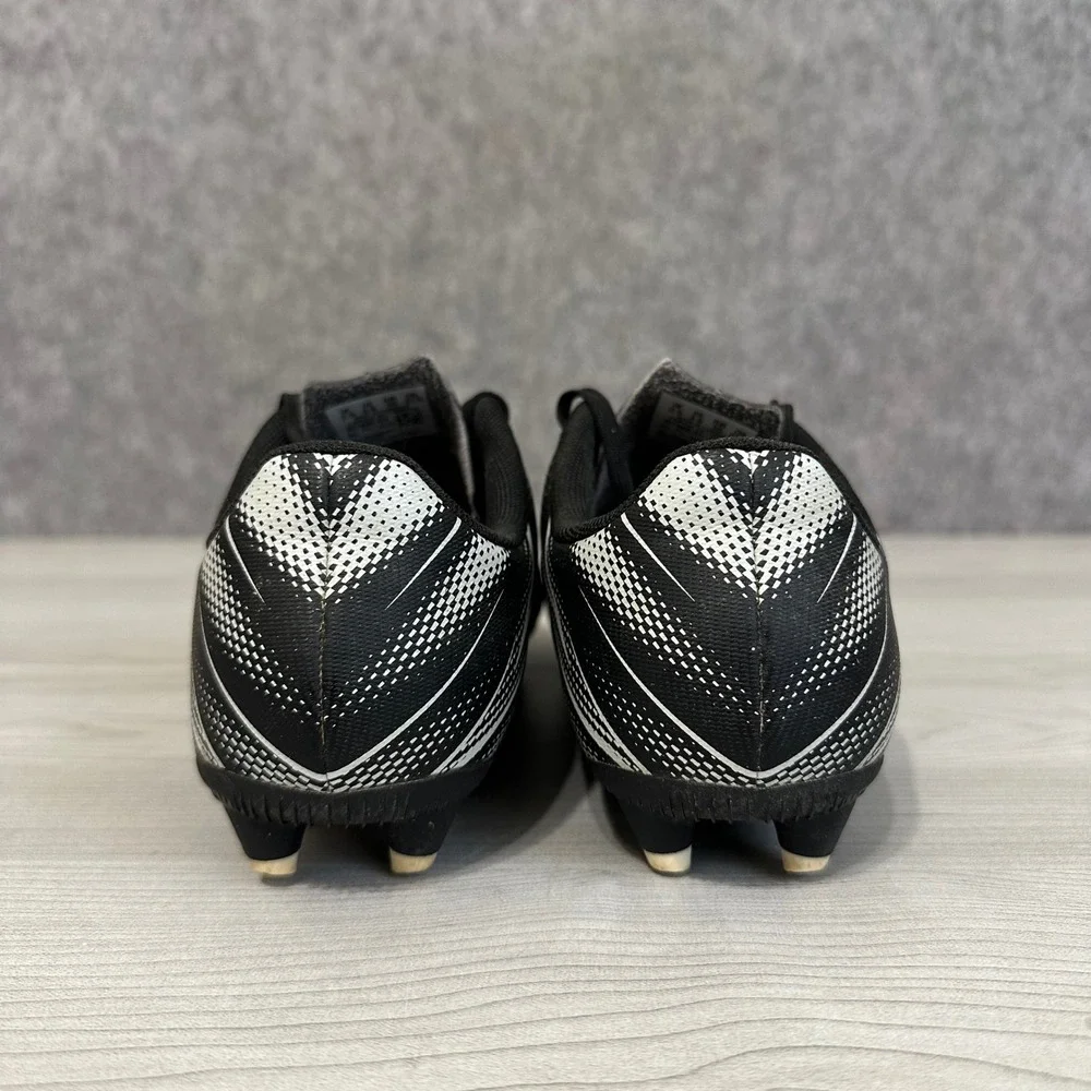 Puma Attacanto FG/AG Soccer Cleats Kids 3.5 Black White 107480-01 Football Boots